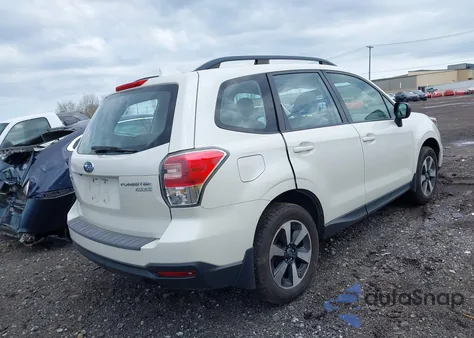 2017 Subaru Forester 2.5I из США, поврежденный, VIN JF2SJABC0HH811069